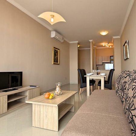 Rotonda Inn Novigrad Novigrad Istria Esterno foto