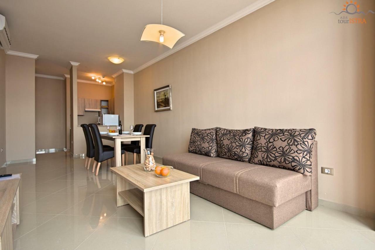 Rotonda Inn Novigrad Novigrad Istria Esterno foto