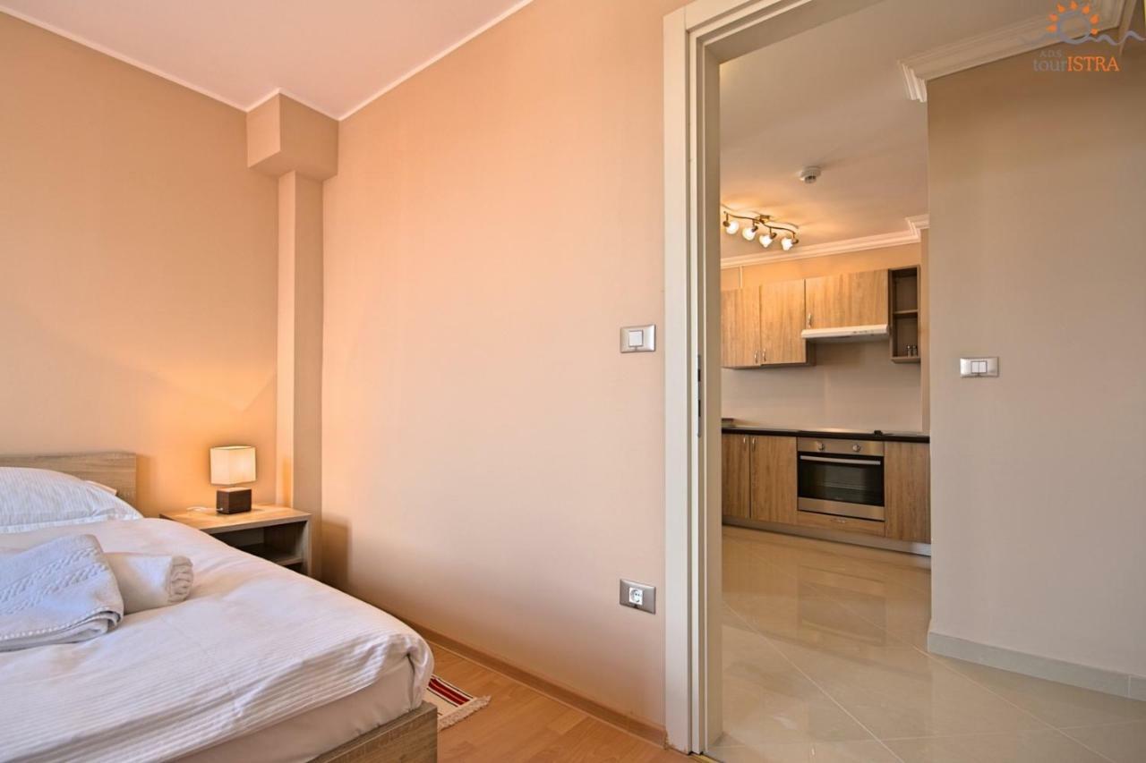 Rotonda Inn Novigrad Novigrad Istria Esterno foto