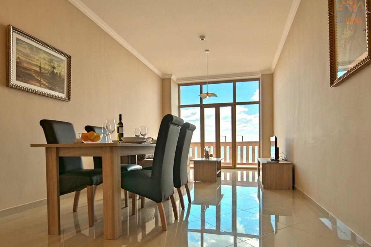 Rotonda Inn Novigrad Novigrad Istria Esterno foto