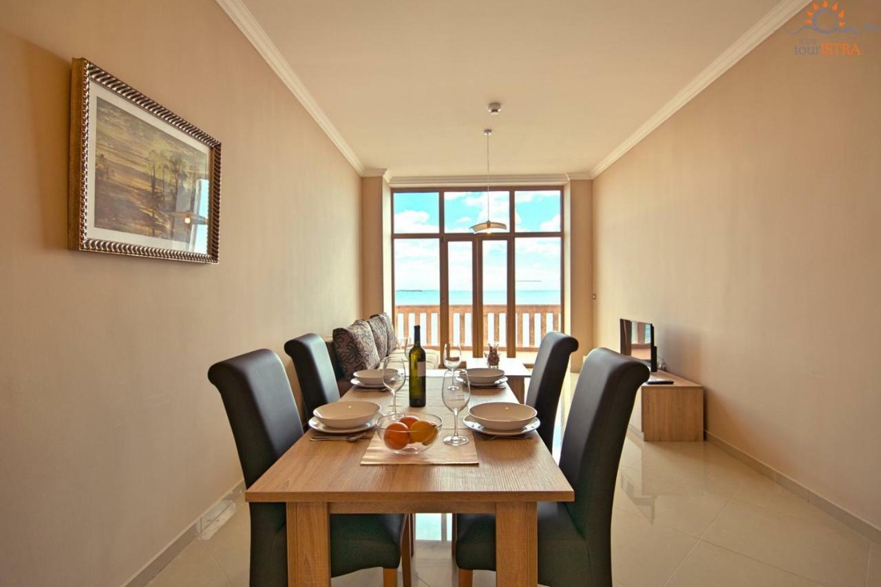 Rotonda Inn Novigrad Novigrad Istria Esterno foto