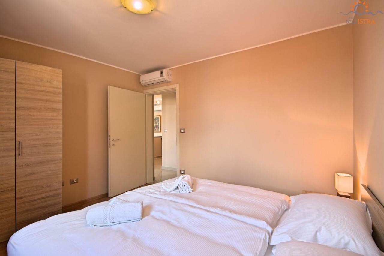 Rotonda Inn Novigrad Novigrad Istria Esterno foto